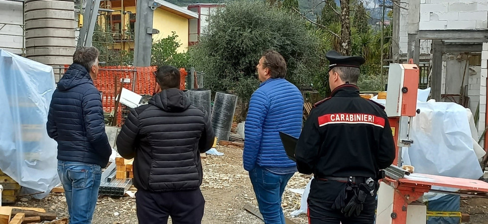 Chiuso un cantiere per l'ampliamento di una struttura ricettiva a Riva del Garda: segnalata una ditta